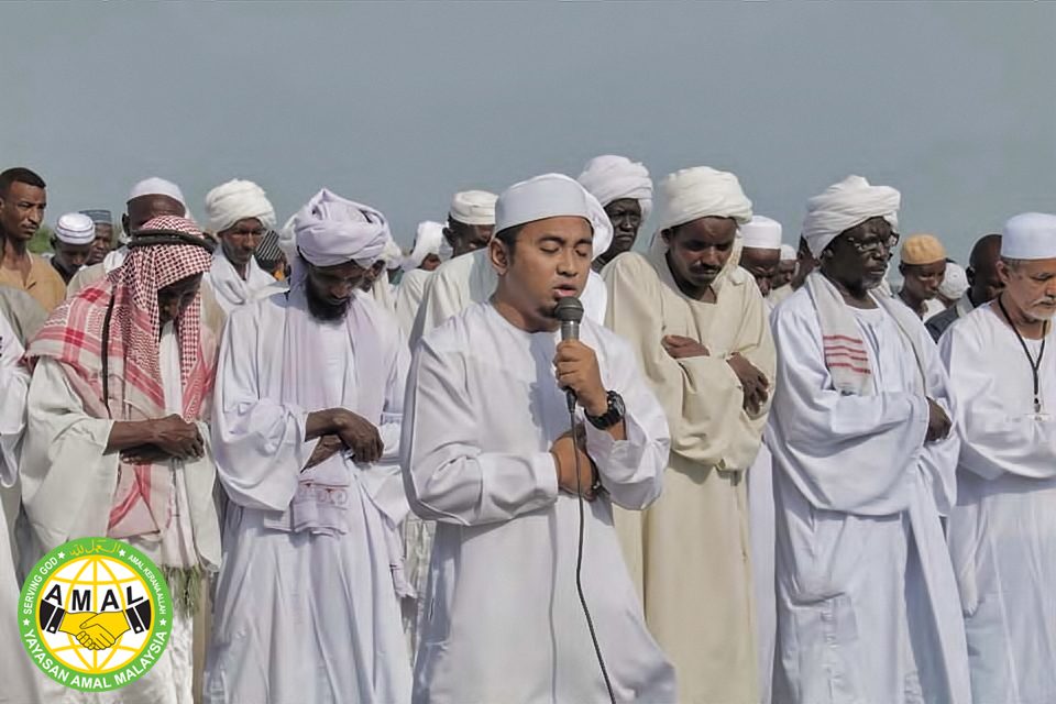 Imam Muda Fakhrul Diberi Perhormatan Besar Mengimani Solat Eidul Adha
